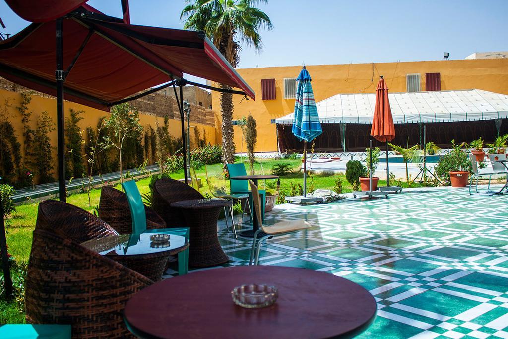 Royal Suites Hotel 努瓦克肖特 外观 照片