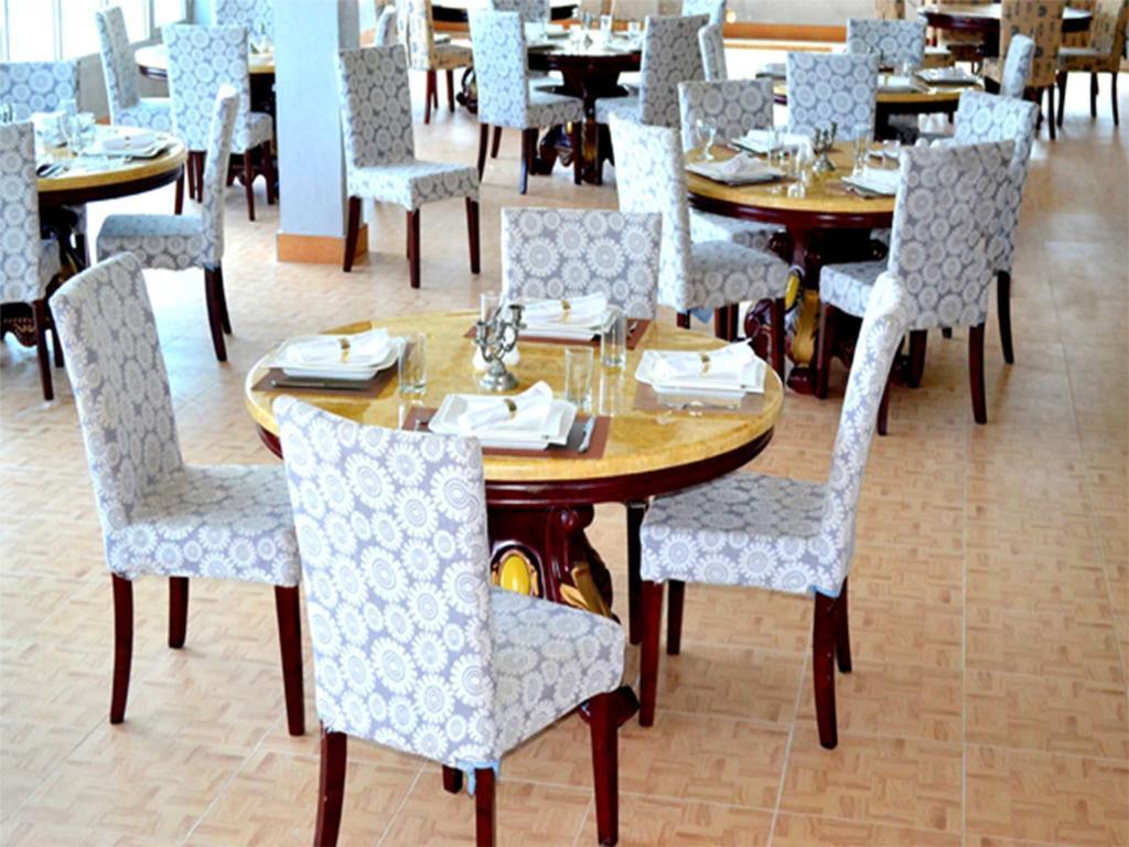 Royal Suites Hotel 努瓦克肖特 外观 照片